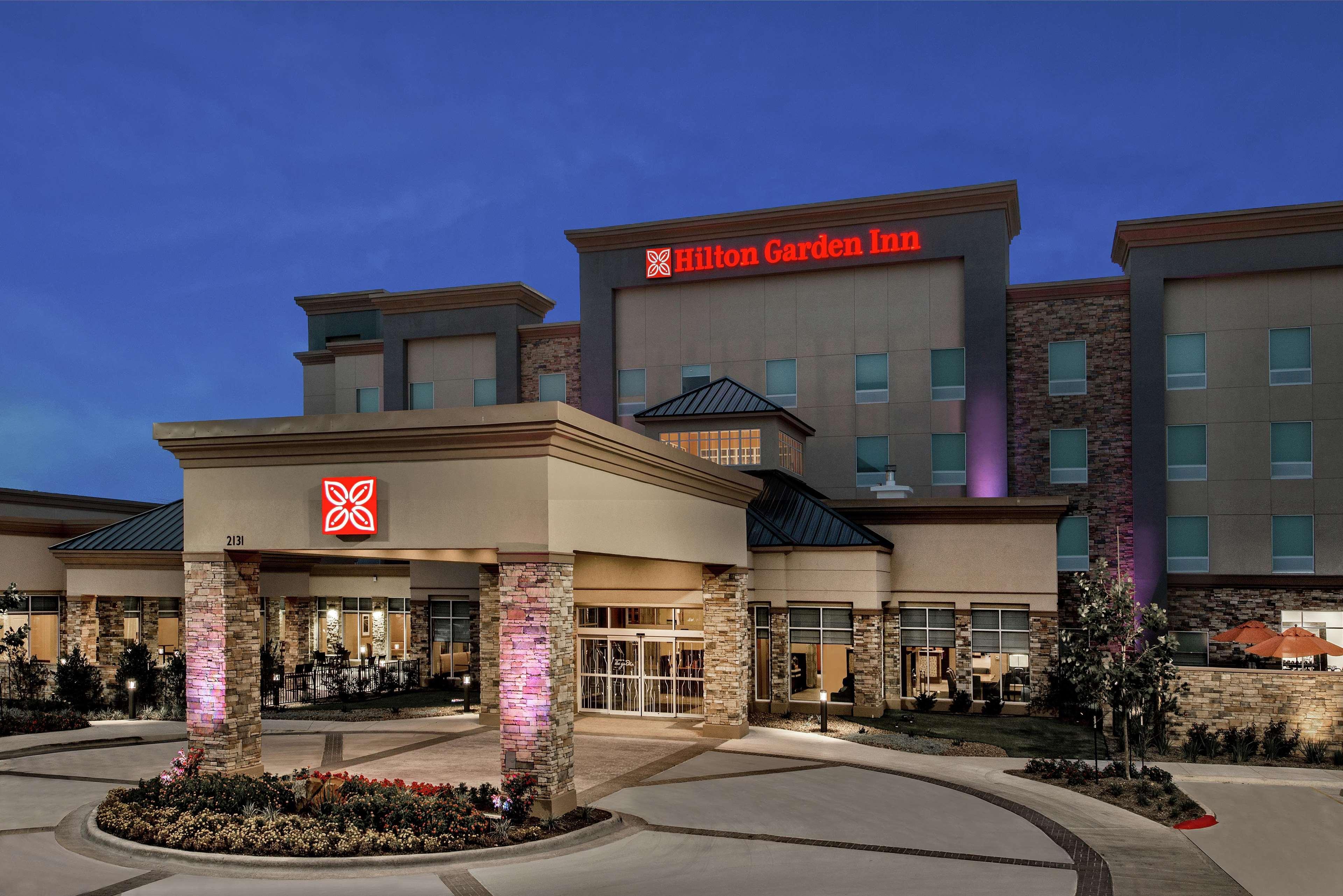Hilton Garden Inn San Marcos Eksteriør billede