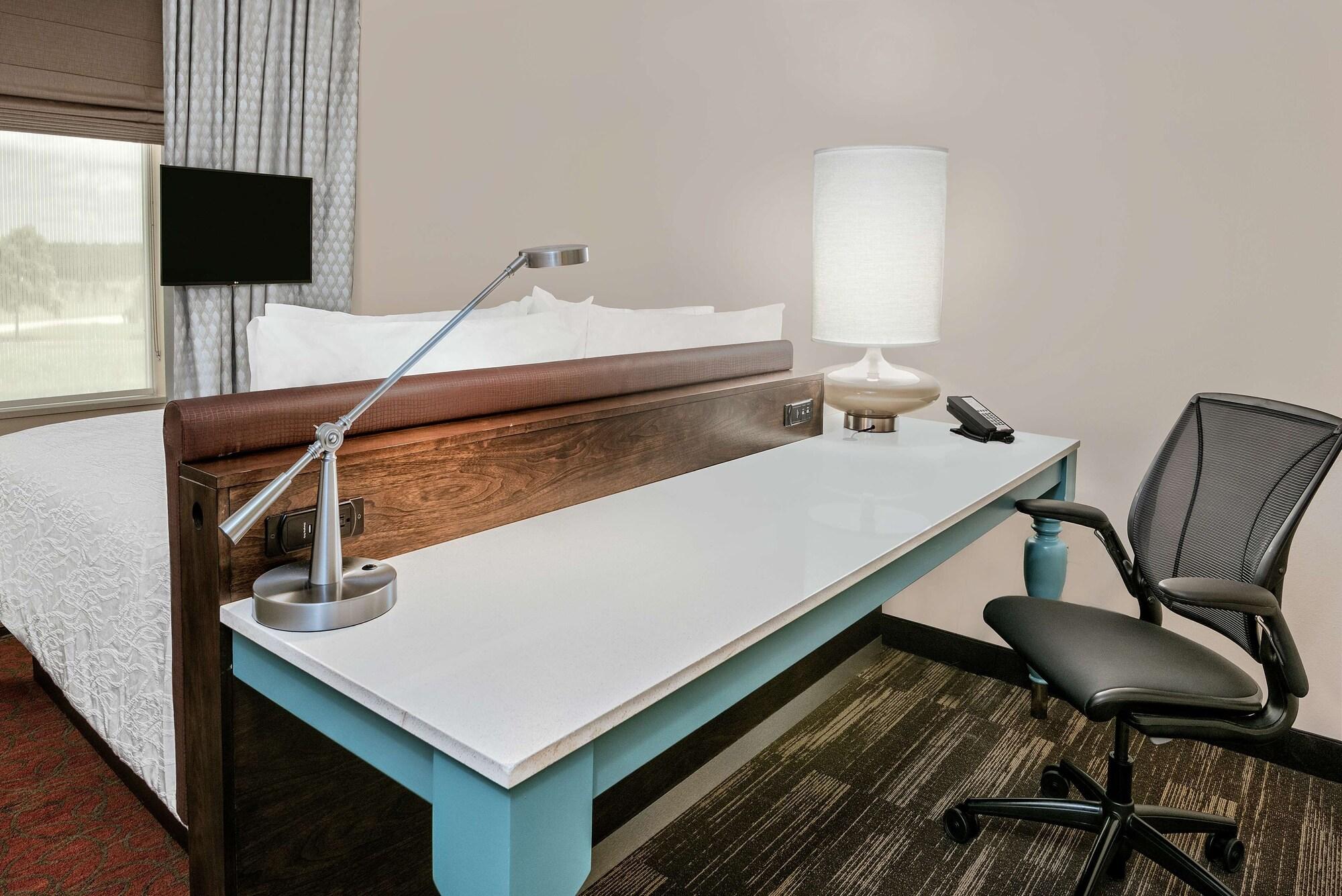 Hilton Garden Inn San Marcos Eksteriør billede